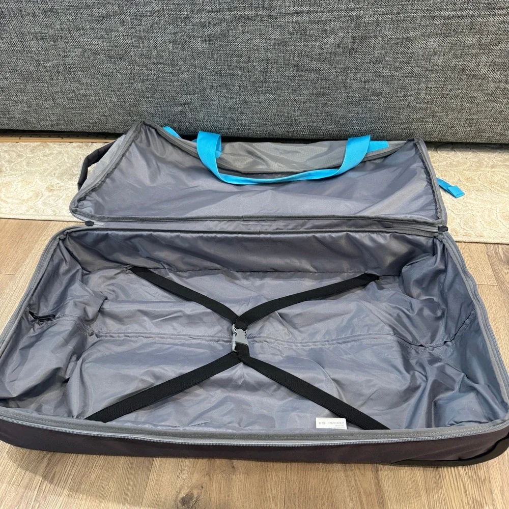 Eddie Bauer Expedition Rolling Duffel Bag Grey Ripstop Wheels Travel Luggage EUC